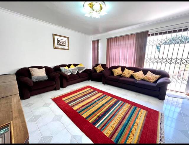 3 BEDROOM TOWNHOUSE FOR SALE IN RESERVOIR HILLS